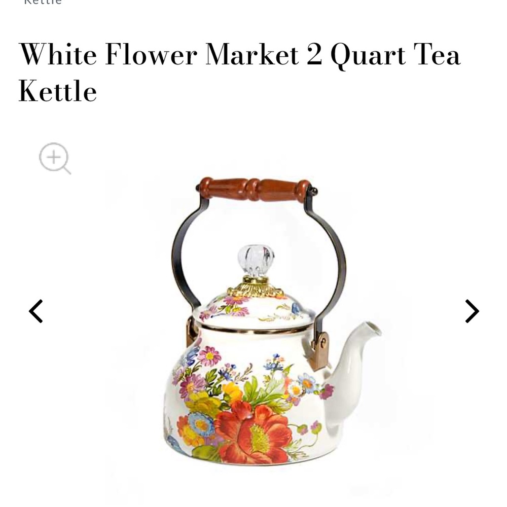 McKenzie-Child’s White flower Tea pot 2 qt.